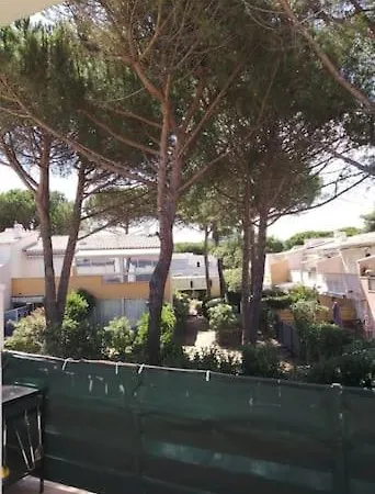 Appartement équipé Village Naturiste à 100 M